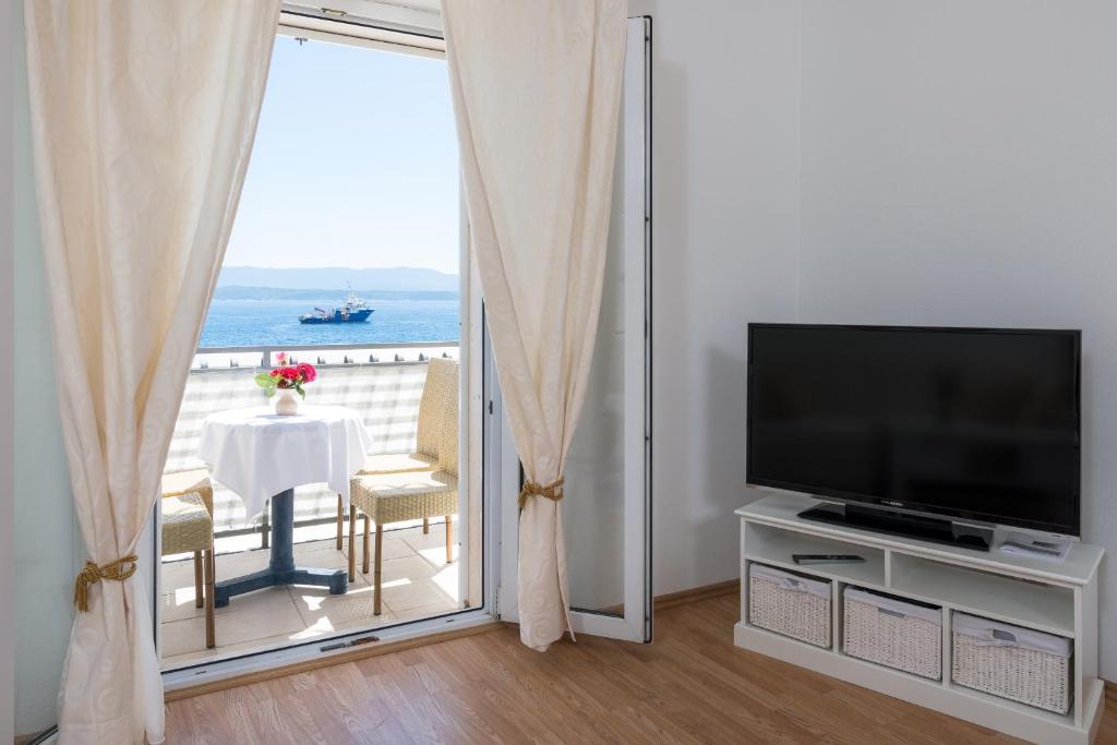 Apartments Santo Bol Exterior photo